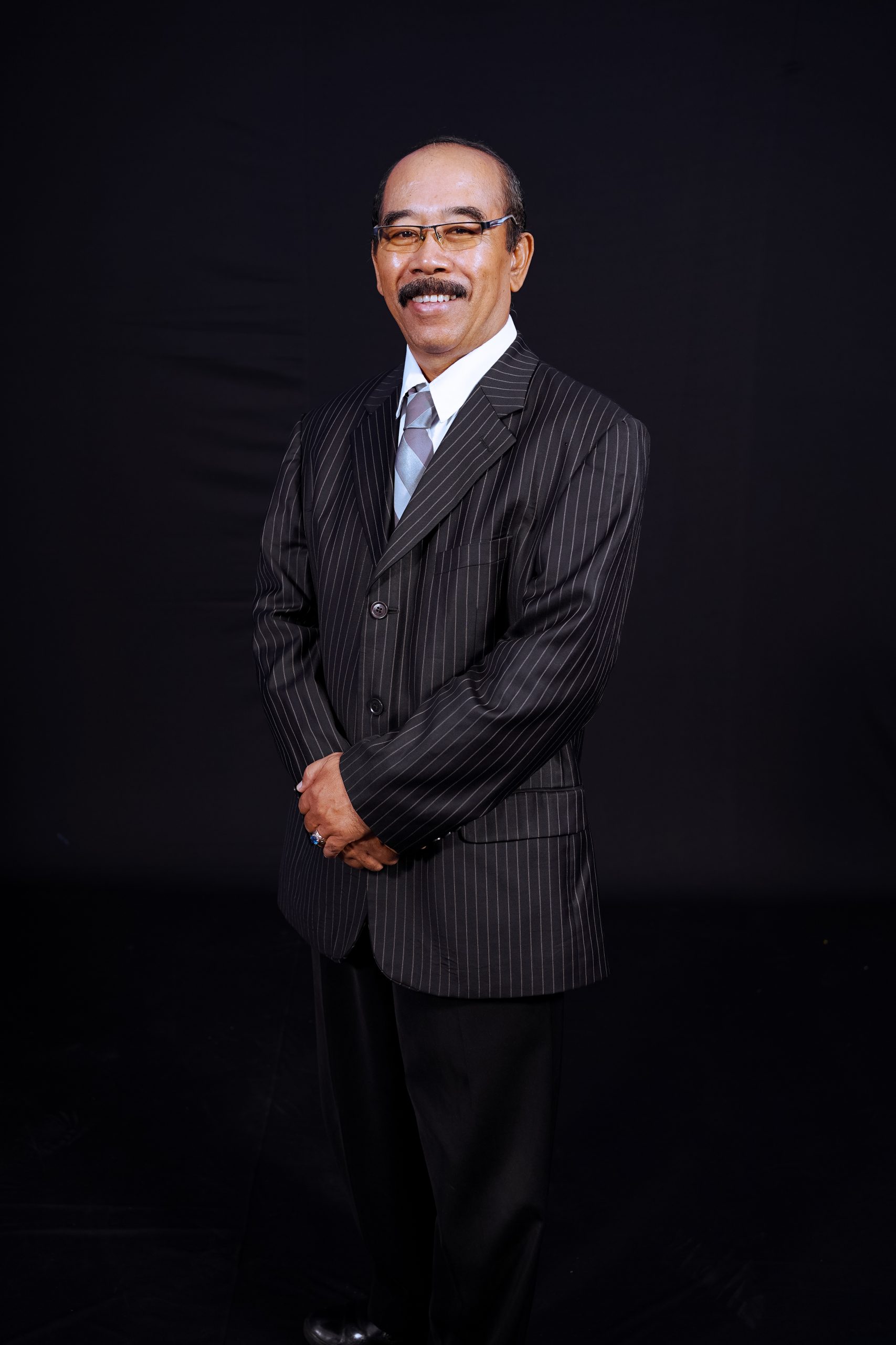 Drs. Suatmo Pantja Putra, M.Pd